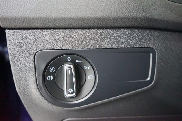 VOLKSWAGEN Tiguan 56