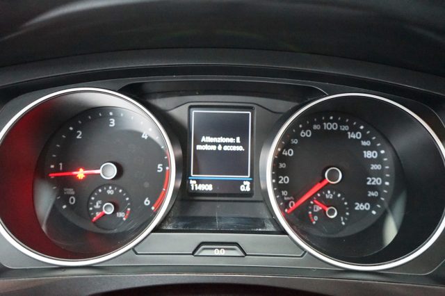VOLKSWAGEN Tiguan 57