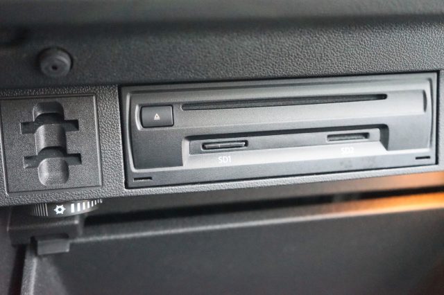 VOLKSWAGEN Tiguan 66