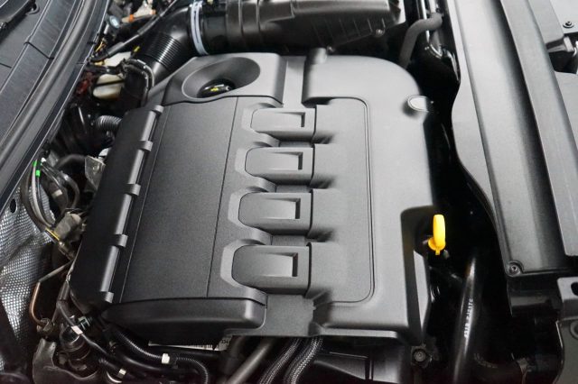 VOLKSWAGEN Tiguan 68