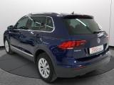 VOLKSWAGEN Tiguan 24 thumb