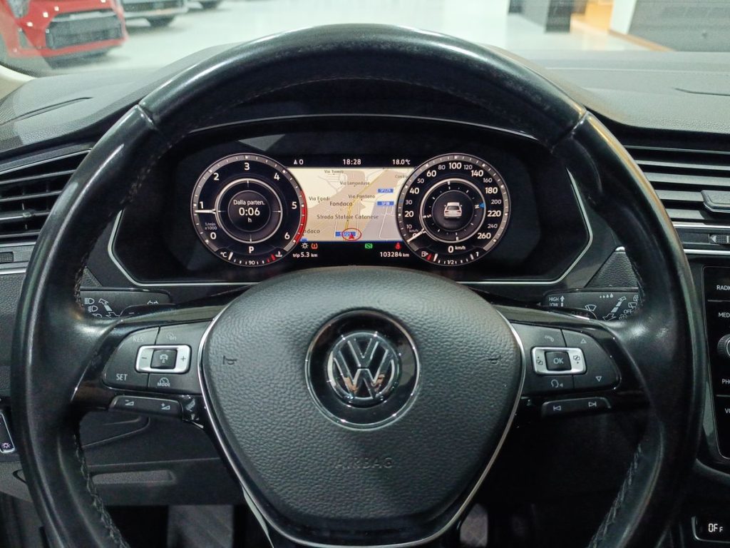 VOLKSWAGEN Tiguan 2.0 TDI 190 CV SCR DSG 4MOTION Advanced BMT - 18