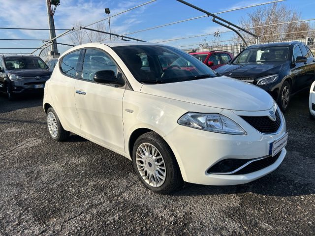 LANCIA Ypsilon Beige pastello