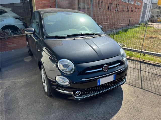 FIAT 500 Nero pastello