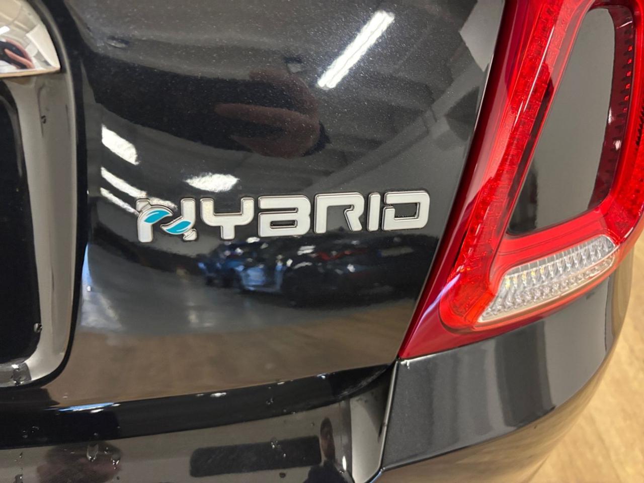 FIAT 500 1.0 Hybrid - 12