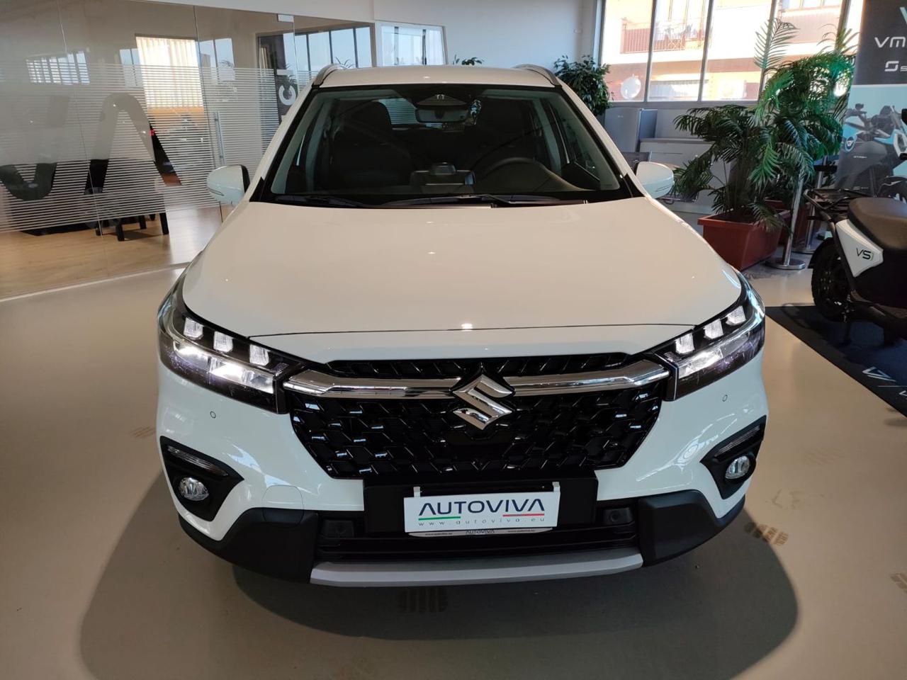 SUZUKI S-Cross 1.4 Hybrid Top - 2