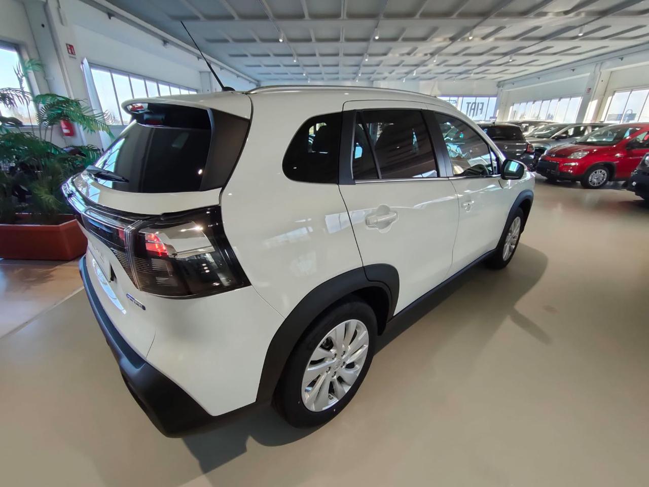 SUZUKI S-Cross 1.4 Hybrid Top - 4