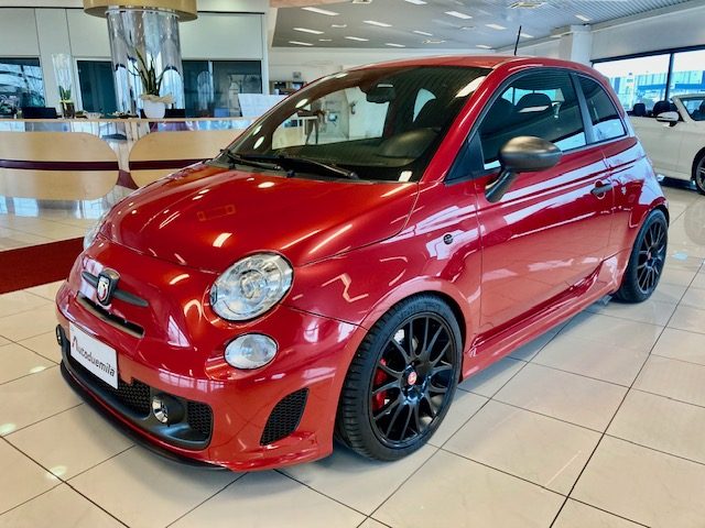 ABARTH 595 Rosso metallizzato