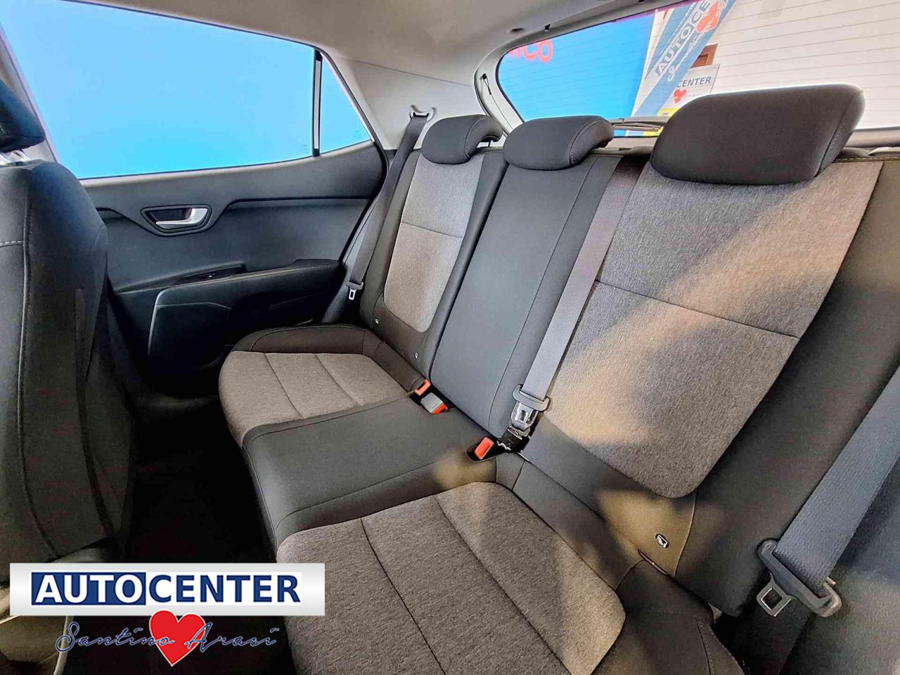 KIA Stonic 1.2 DPI Urban - 12