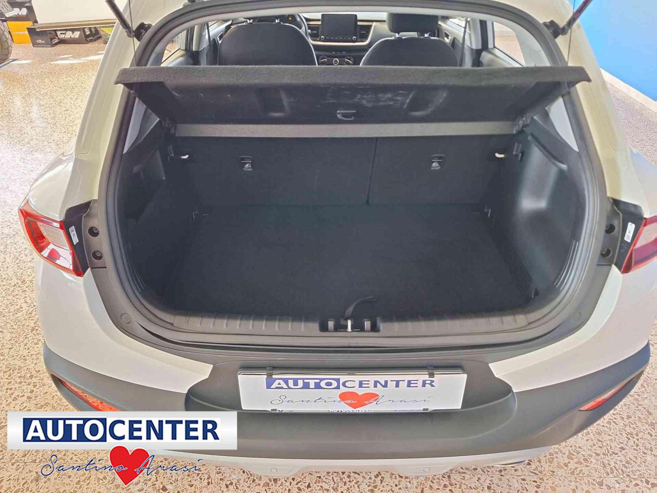 KIA Stonic 1.2 DPI Urban - 13