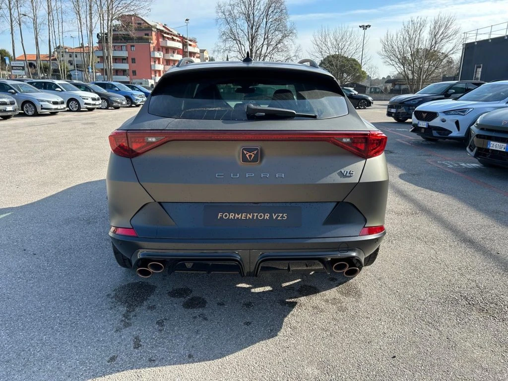 CUPRA Formentor 2.5 tsi vz5 century bronze 4drive 390cv dsg - 4