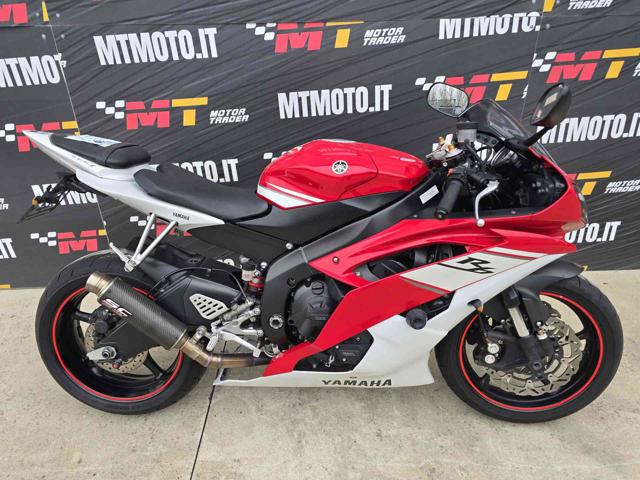 YAMAHA YZF R6 Rosso pastello