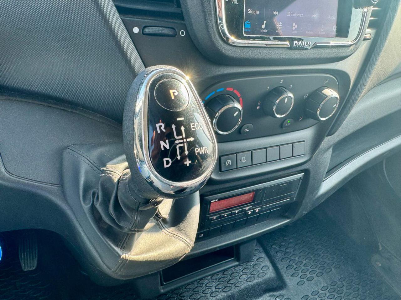 IVECO DAILY  52c160 HI-MATIC DOPPIA CABINA - 12