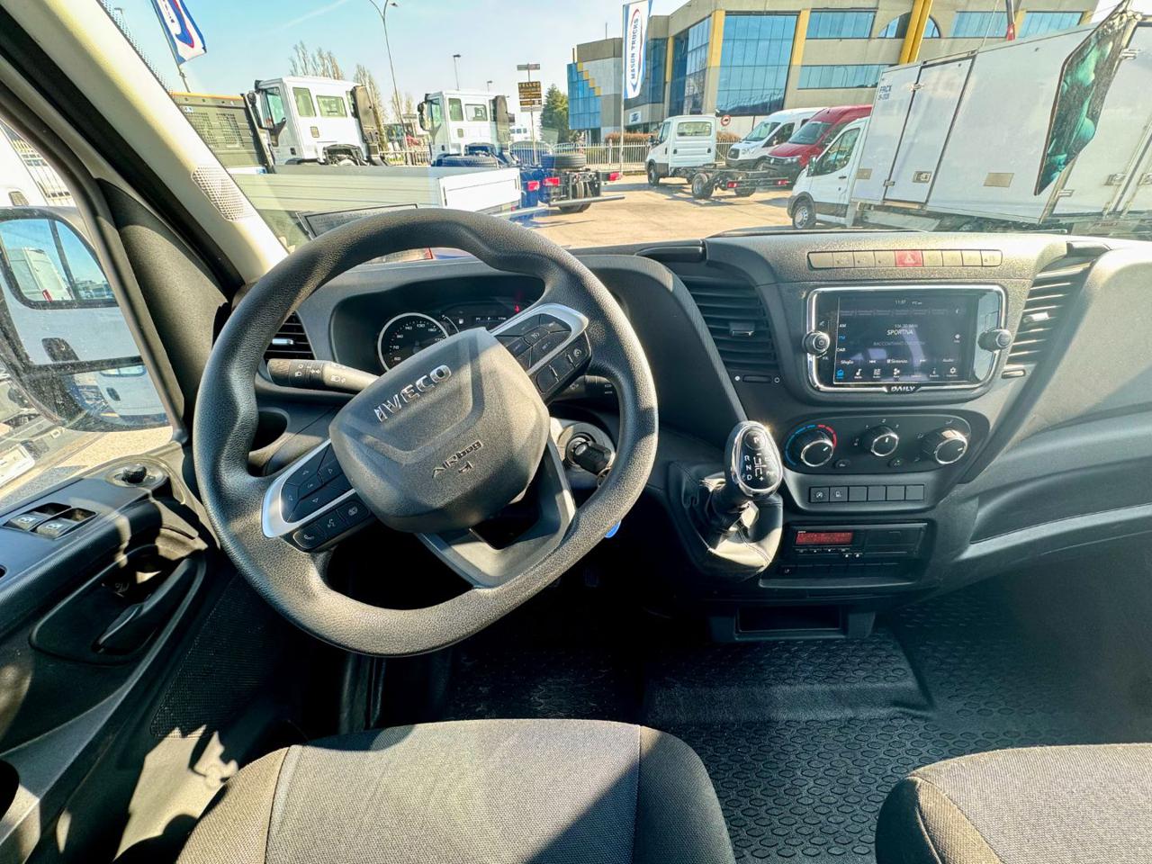 IVECO DAILY  52c160 HI-MATIC DOPPIA CABINA - 11