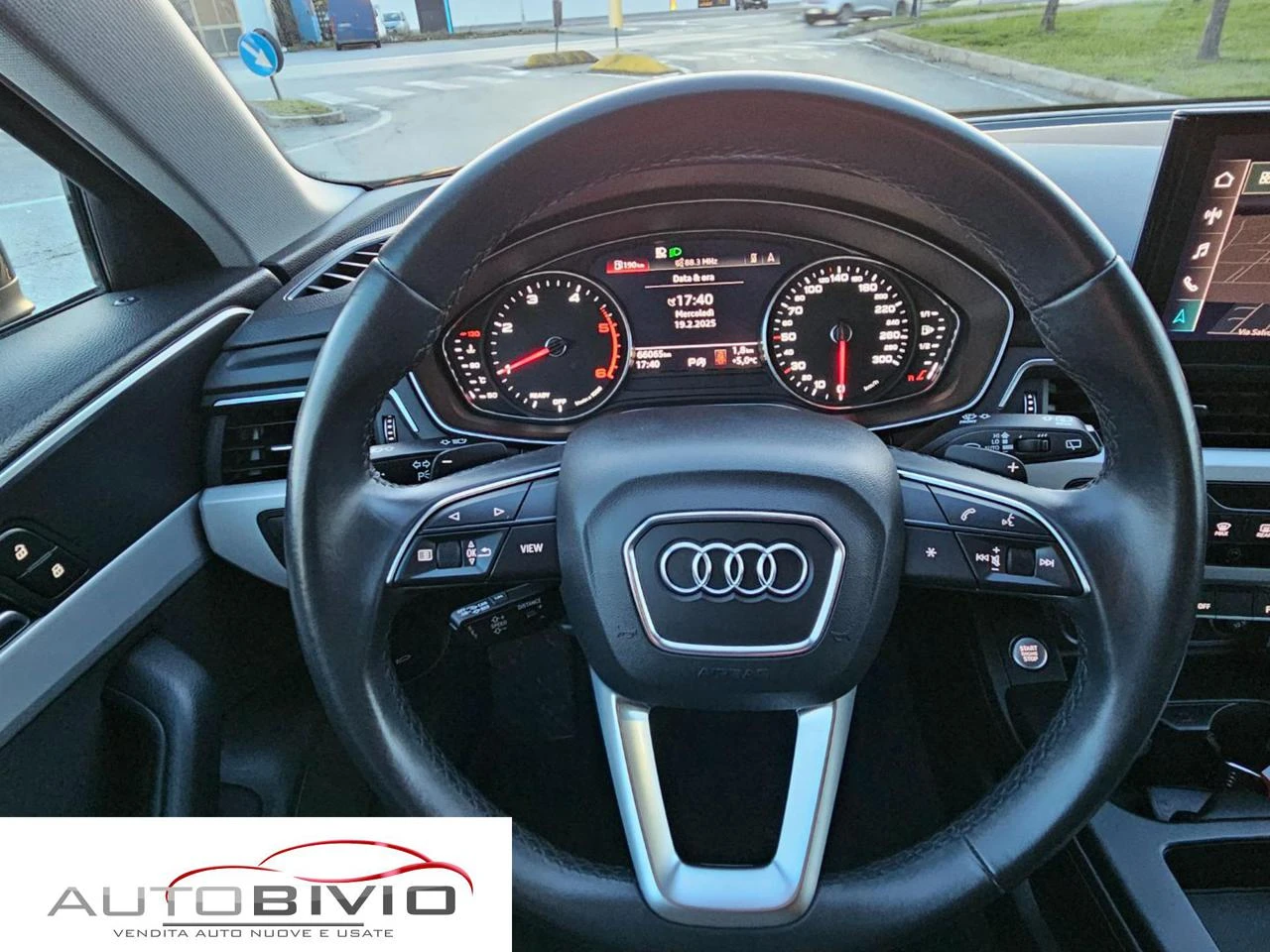 AUDI A4 Avant 35 TDI/163 CV S tronic Business/LED - 29