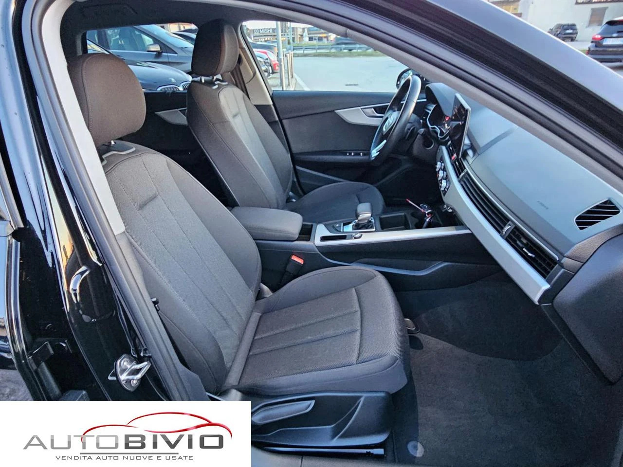 AUDI A4 Avant 35 TDI/163 CV S tronic Business/LED - 27