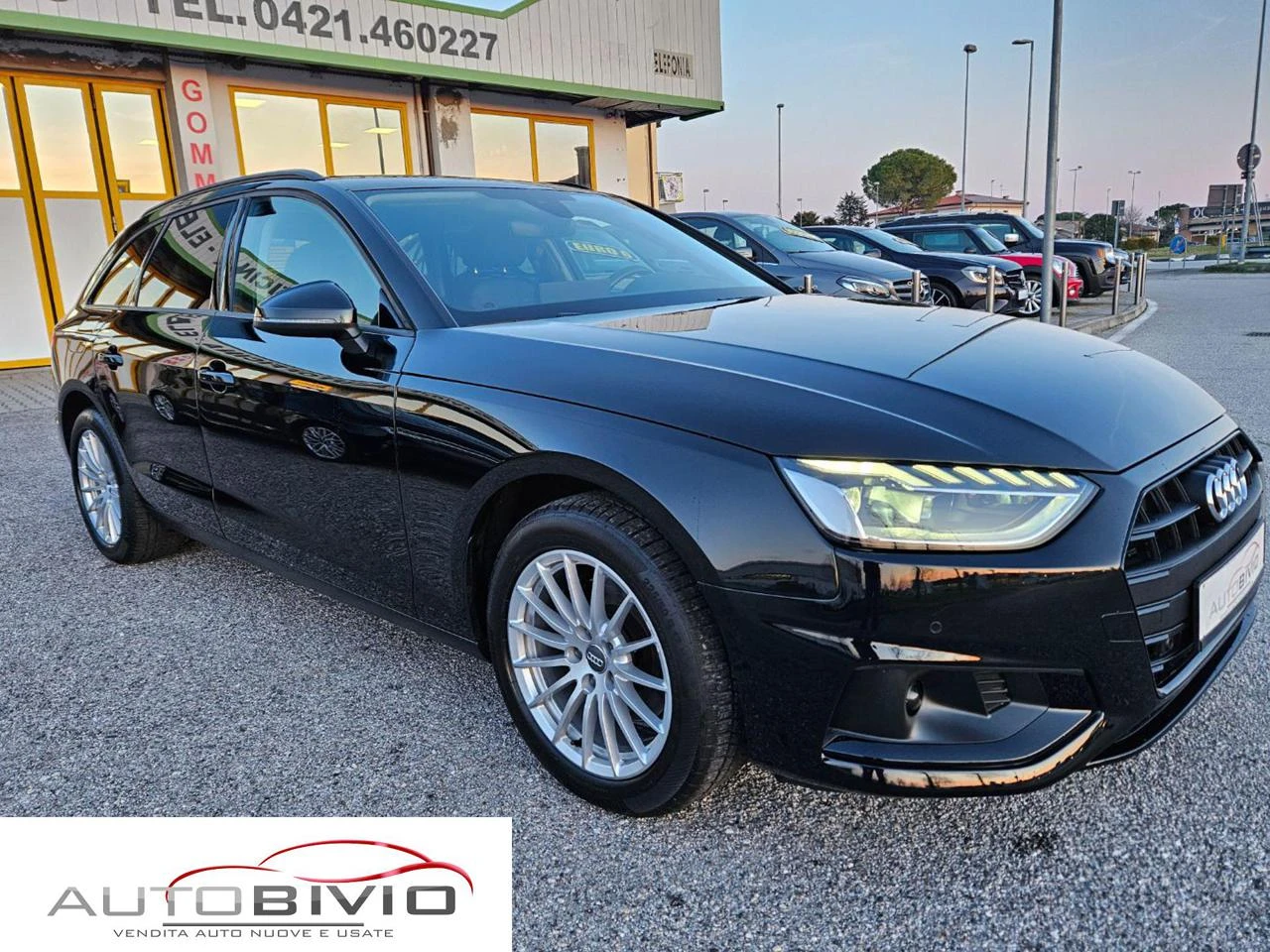 AUDI A4 Avant 35 TDI/163 CV S tronic Business/LED - 9