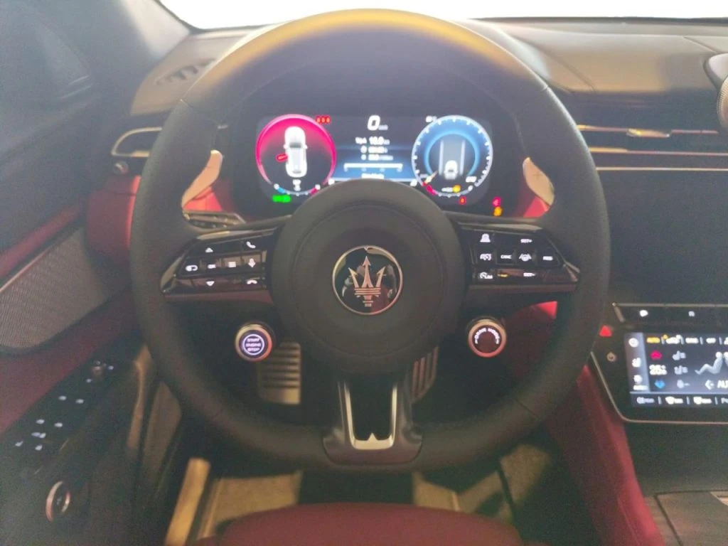 MASERATI Grecale GT Hybrid 250cv - 7