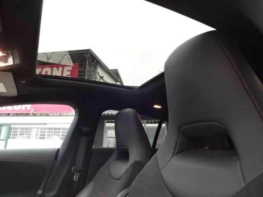 MERCEDES-BENZ CLA 200 Shooting Brake d Premium 4matic auto - 14