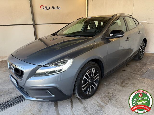 VOLVO V40 Cross Country Grigio scuro pastello