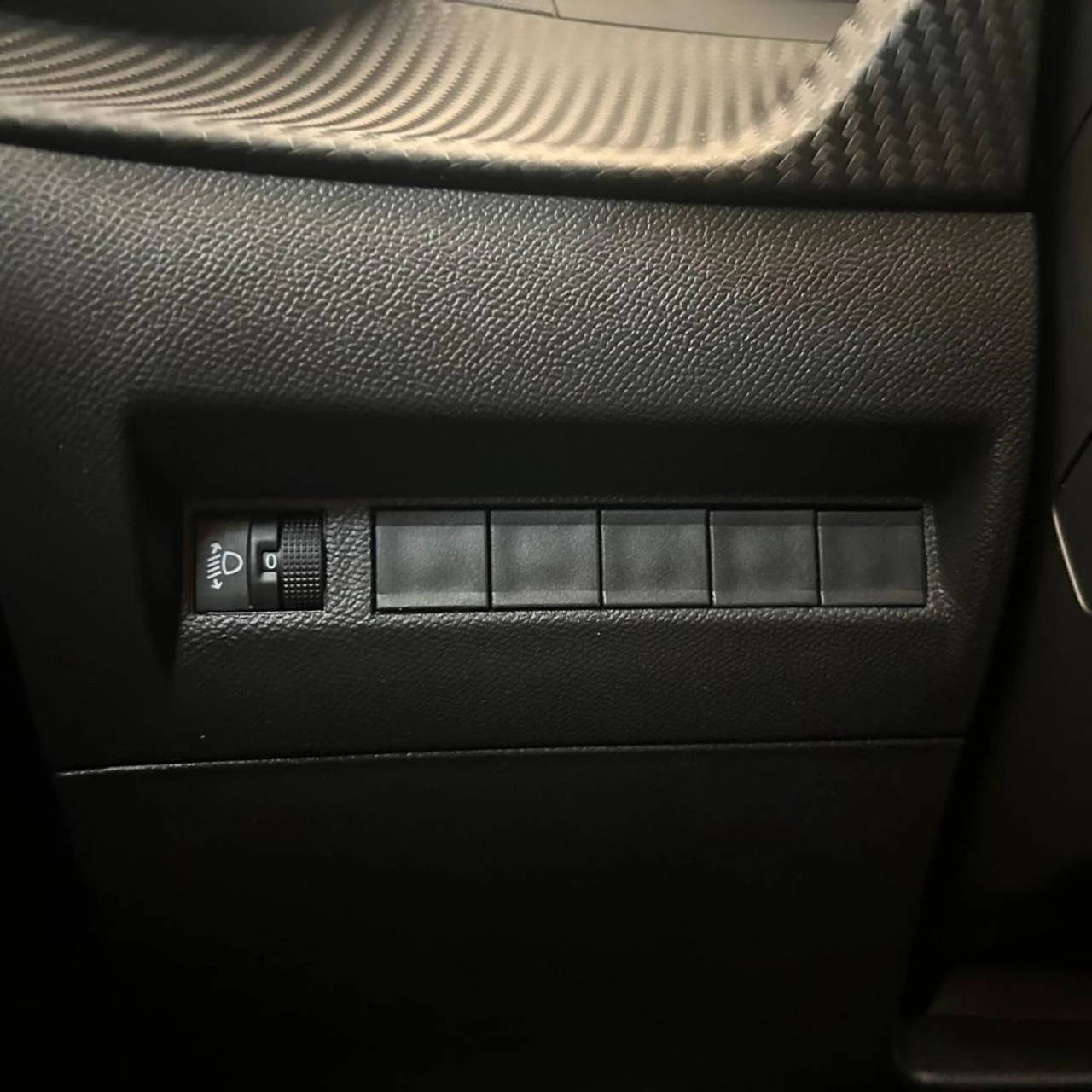 PEUGEOT 208 PureTech 100 Stop&Start 5 porte Allure VISIOPARK 2 - 31