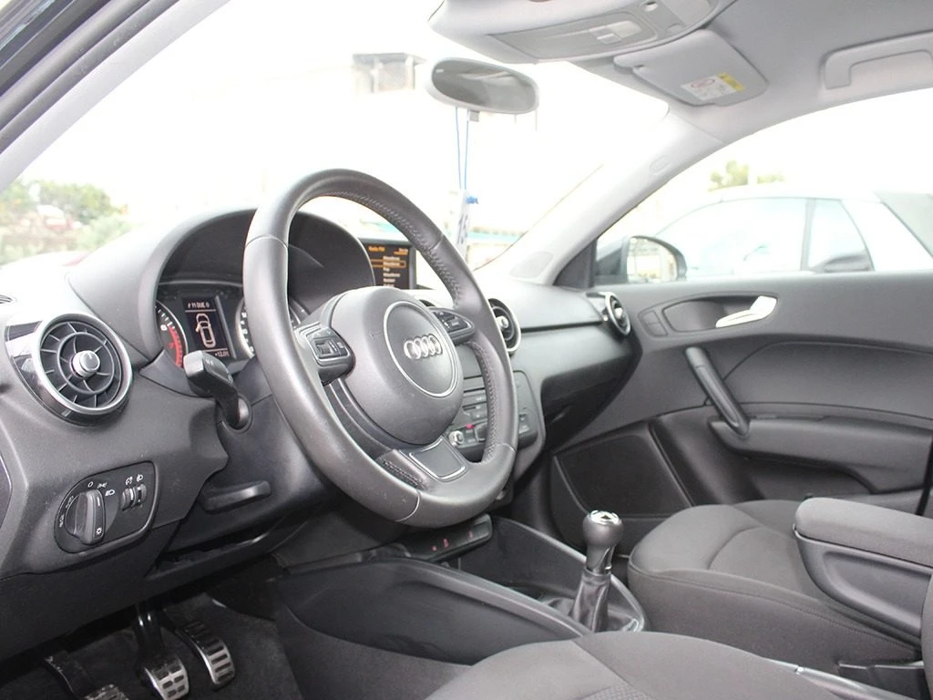 AUDI A1 SPB 1.2 TFSI Admired - 10