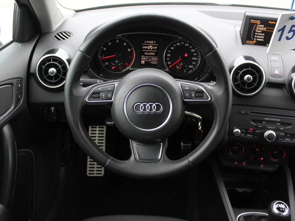 AUDI A1 SPB 1.2 TFSI Admired - 22