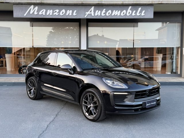 PORSCHE Macan Nero metallizzato