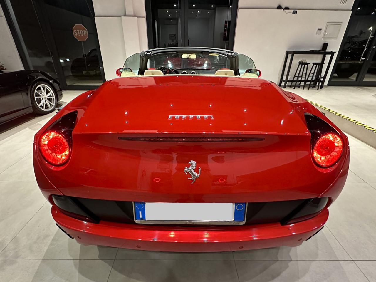 FERRARI California DCT - Service Ufficiali Ferrari - Solo 18.000 km - 12