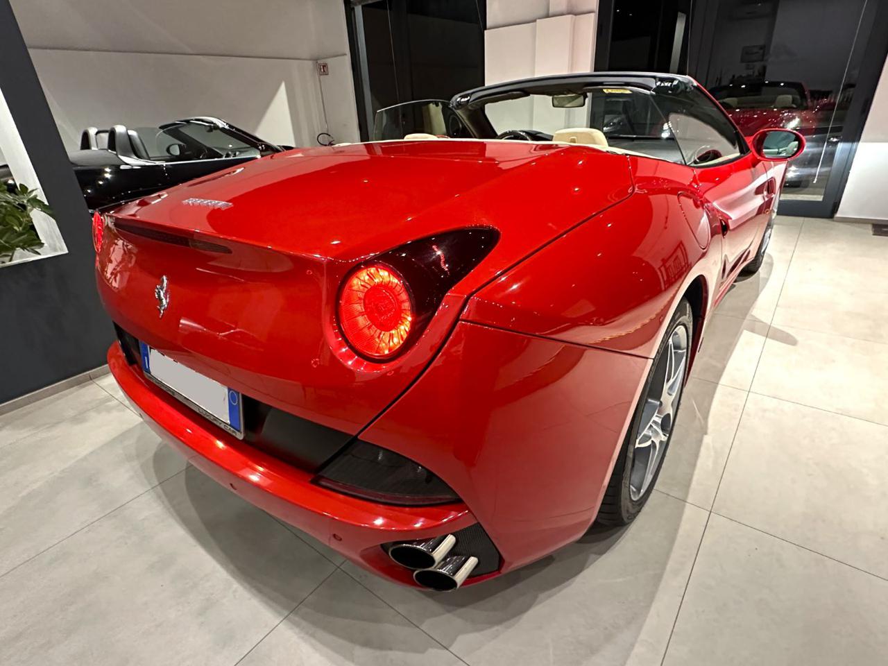 FERRARI California DCT - Service Ufficiali Ferrari - Solo 18.000 km - 18