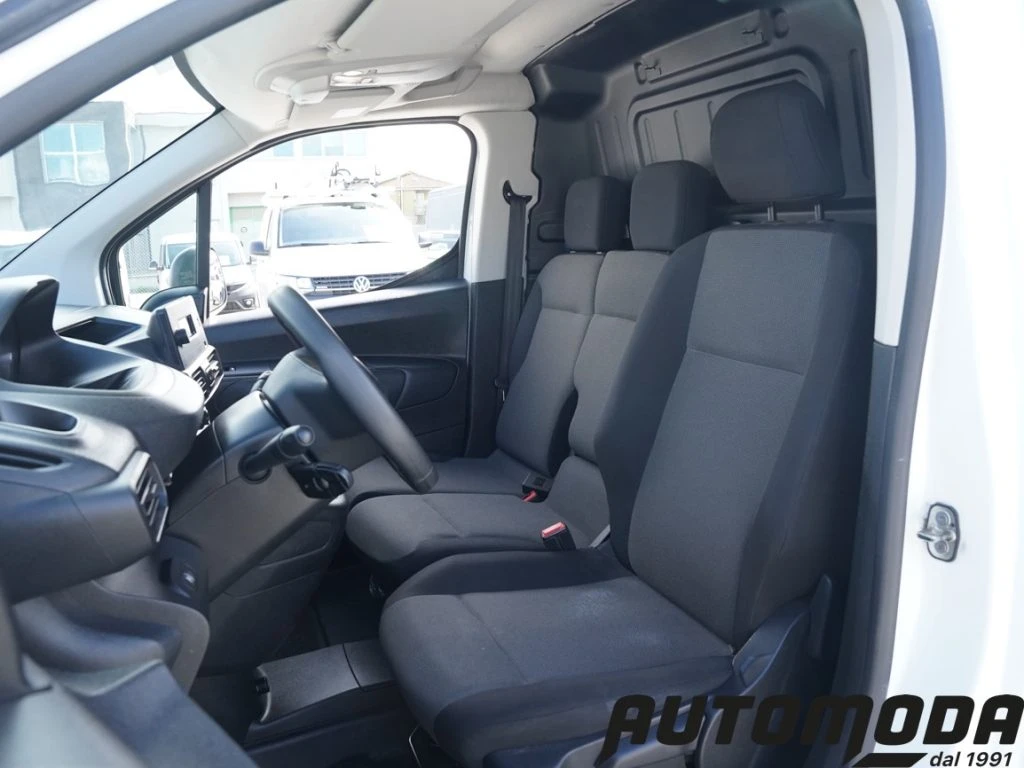 PEUGEOT Partner L1 100CV Premium ALLESTITO - 8