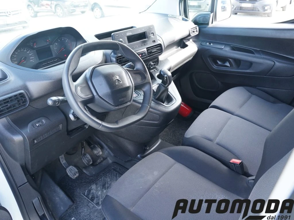 PEUGEOT Partner L1 100CV Premium ALLESTITO - 9