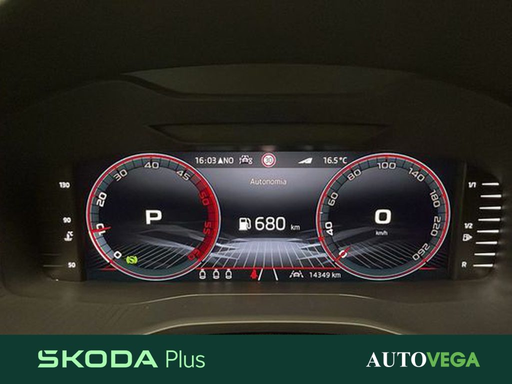 SKODA Karoq 2.0 tdi sportline 150cv dsg - 14