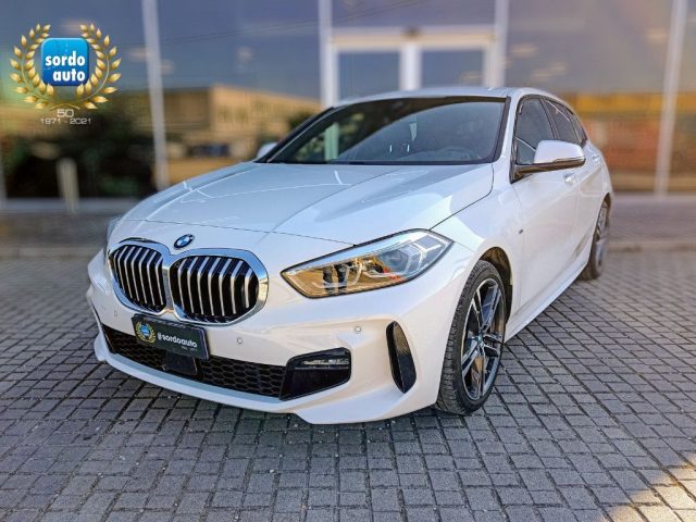 BMW 118 Bianco pastello