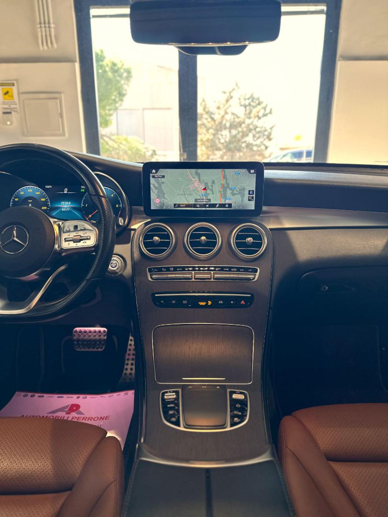 MERCEDES-BENZ GLC 220 d 4Matic Coupé Premium Plus AMG Line - 27