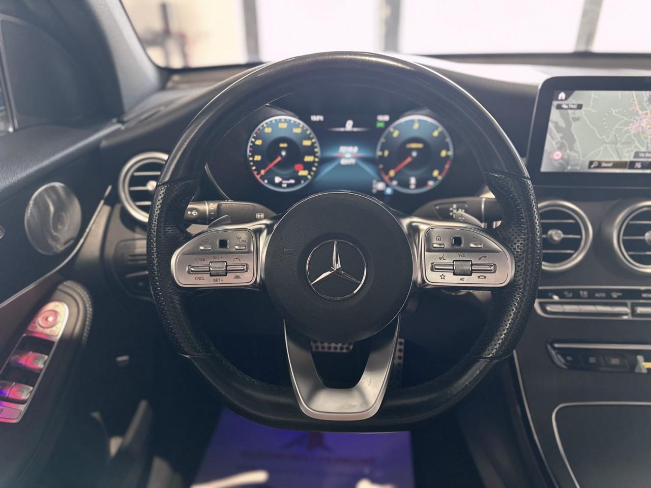 MERCEDES-BENZ GLC 220 d 4Matic Coupé Premium Plus AMG Line - 26