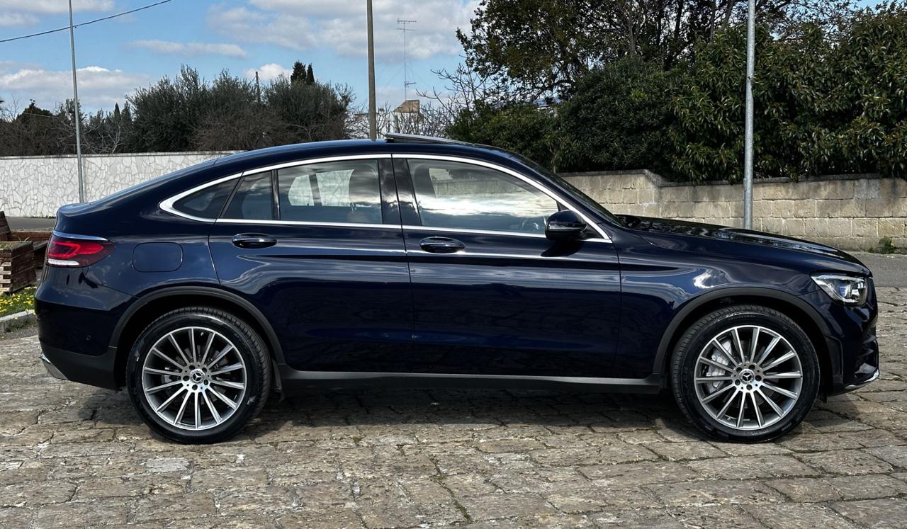 MERCEDES-BENZ GLC 220 d 4Matic Coupé Premium Plus AMG Line - 44