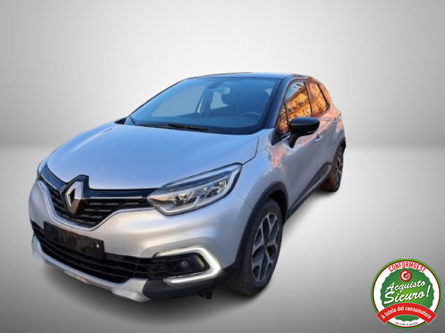 RENAULT Captur Grigio metallizzato