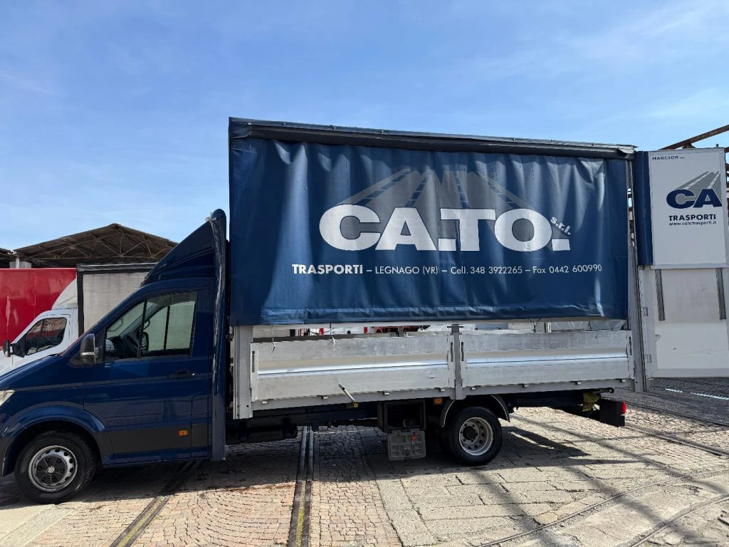 VOLKSWAGEN Crafter CAMBIO AUTOMATICO - 24