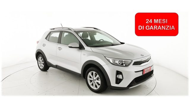 KIA Stonic Argento metallizzato