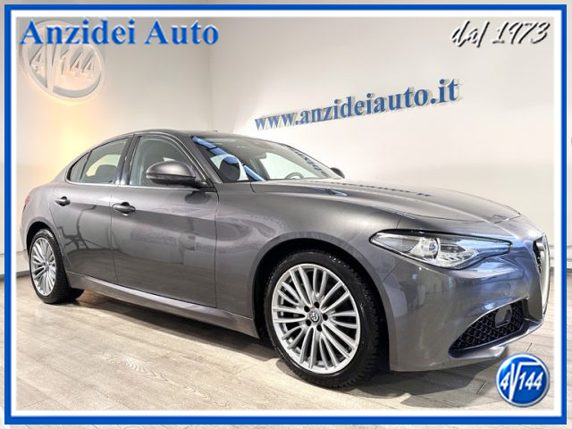 ALFA ROMEO Giulia Grigio metallizzato