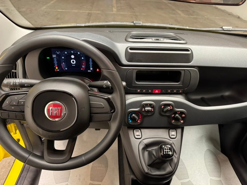 FIAT Panda 1.0 firefly hybrid s&s 70cv - Grid Foto 15