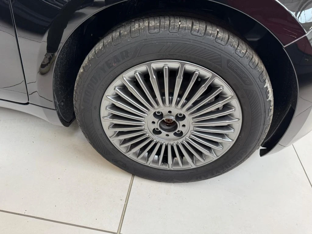 FIAT 500e La Nuova 500 Serie1 La Nuova 500 - Icon 320 Berlin - Foto 4