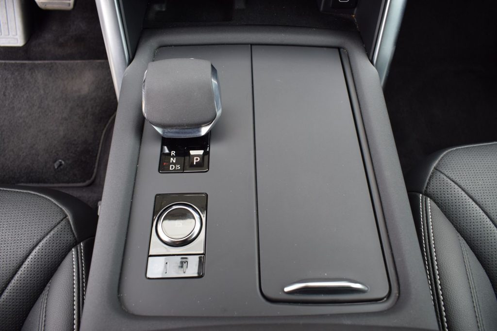 LAND ROVER Discovery 3.0D I6 249 CV AWD Auto R-DYNAMIC SE - 14