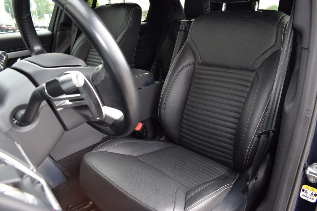 LAND ROVER Discovery 3.0D I6 249 CV AWD Auto R-DYNAMIC SE - 17