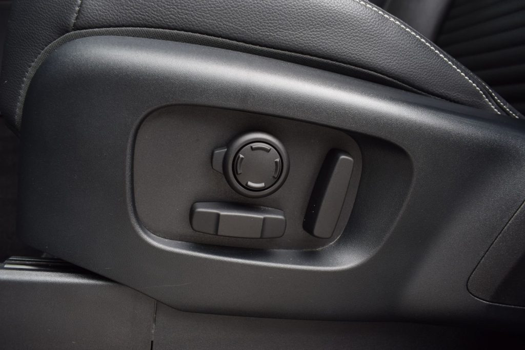 LAND ROVER Discovery 3.0D I6 249 CV AWD Auto R-DYNAMIC SE - 21