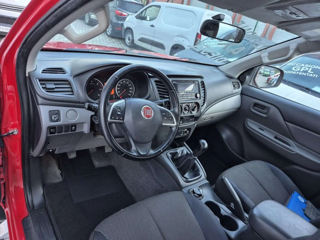 FIAT Fullback Fullback 2.4 doppia cabina SX 4wd 5POSTI - 7
