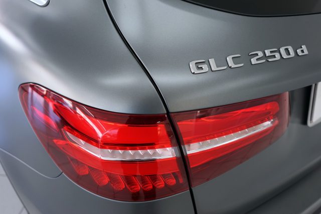 MERCEDES-BENZ GLC 250 32