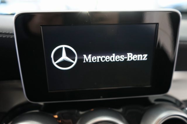 MERCEDES-BENZ GLC 250 55