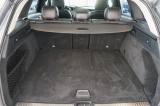 MERCEDES-BENZ GLC 250 46 thumb